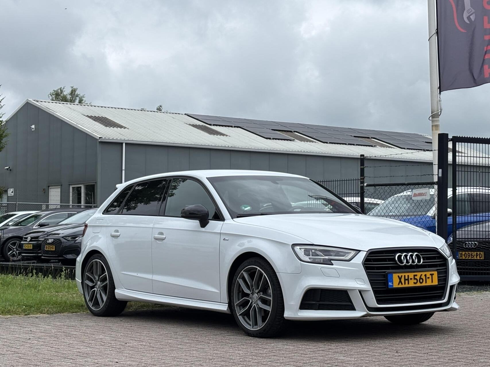 Audi A3 Sportback 35 TFSI CoD Sport S Line Edition apple car, Auto's, Audi, Euro 6, 4 cilinders, 150 pk, Wit