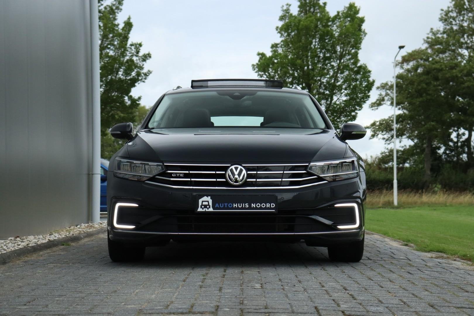 Volkswagen Passat Variant 1.4 TSI PHEV GTE / 218PK / ACC / V, Auto's, Gebruikt, Euro 6, 4 cilinders, Alcantara