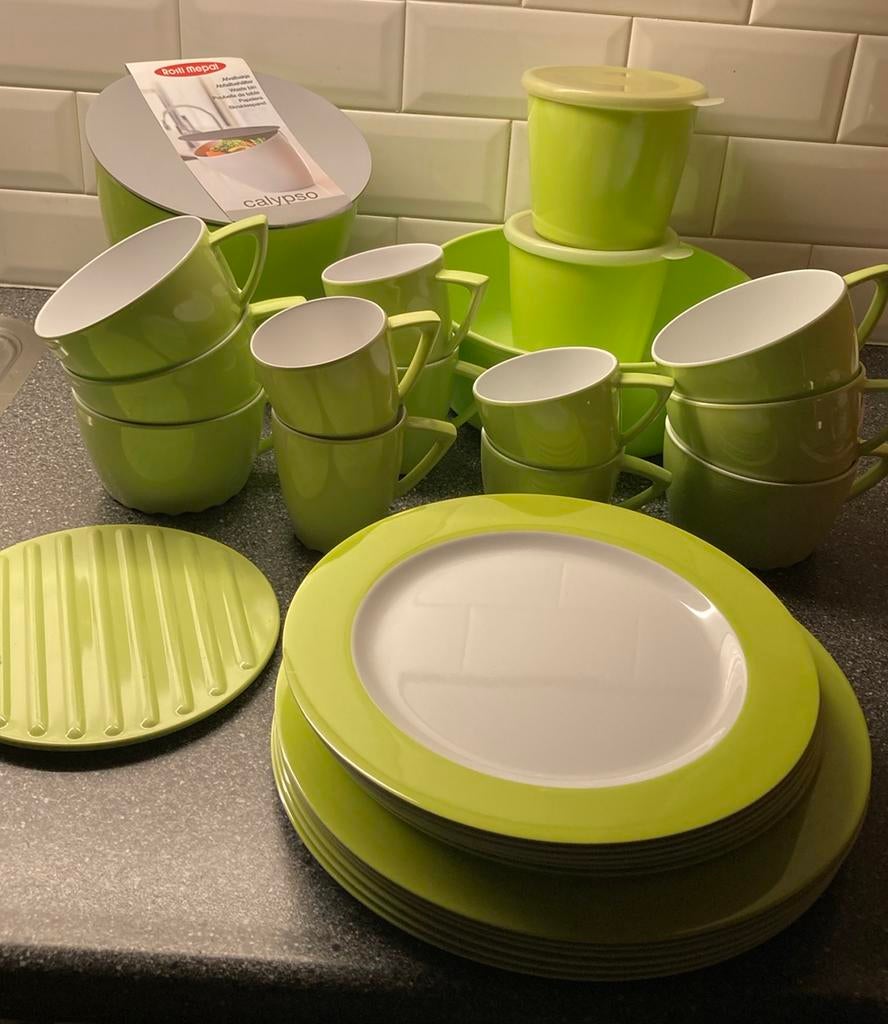 Mepal servies limegroen 6 persoons en afvalbakje, camping, Ophalen of Verzenden, Gebruikt