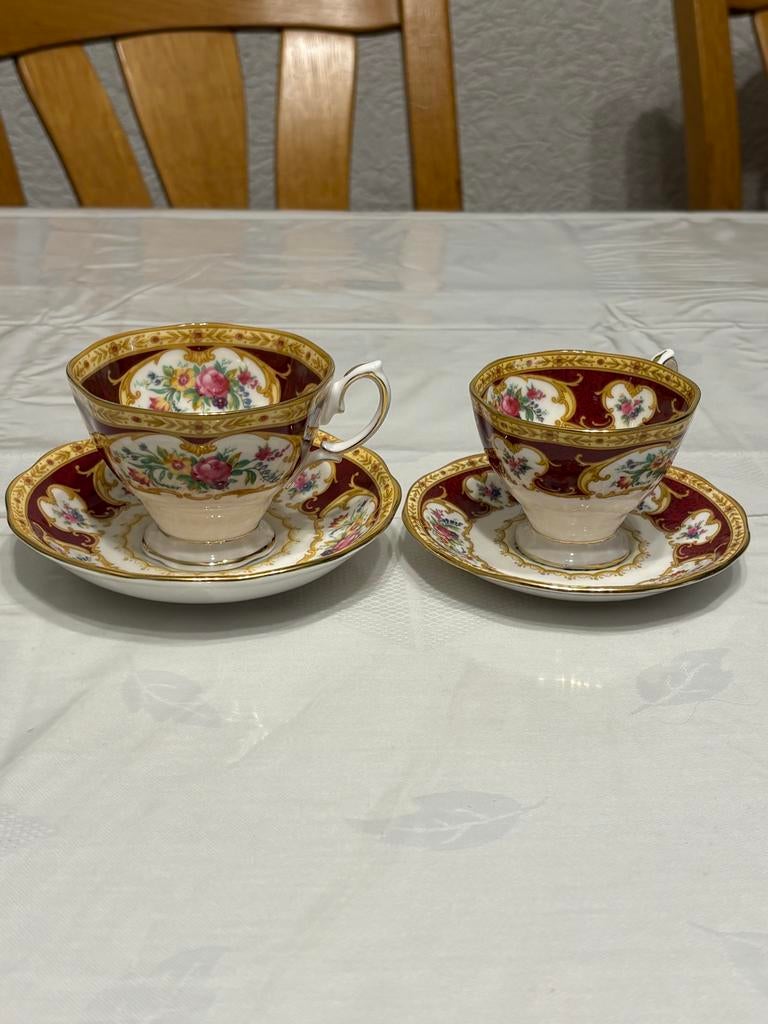 Twee Royal Albert kop en schotels, Ophalen of Verzenden