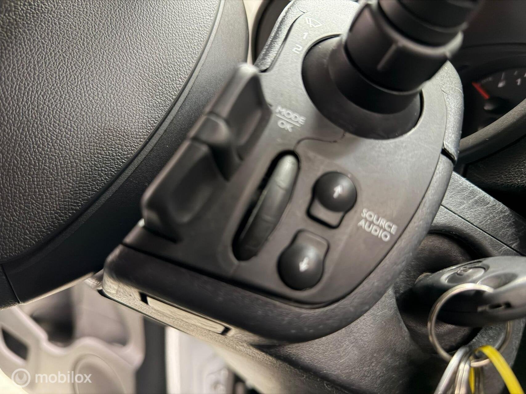 Foto 9 van Renault Kangoo 1.5 Blue dCi 2 Schuideuren Airco