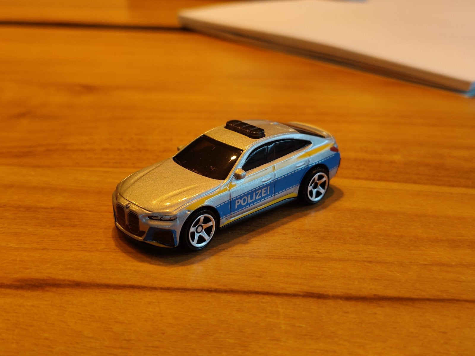 Matchbox BMW i4 Polizei, Ophalen of Verzenden, Zo goed als nieuw, Auto