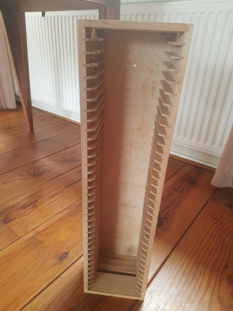 2 CD rekjes Ikea, Ophalen, Zo goed als nieuw, Hout, Cd's