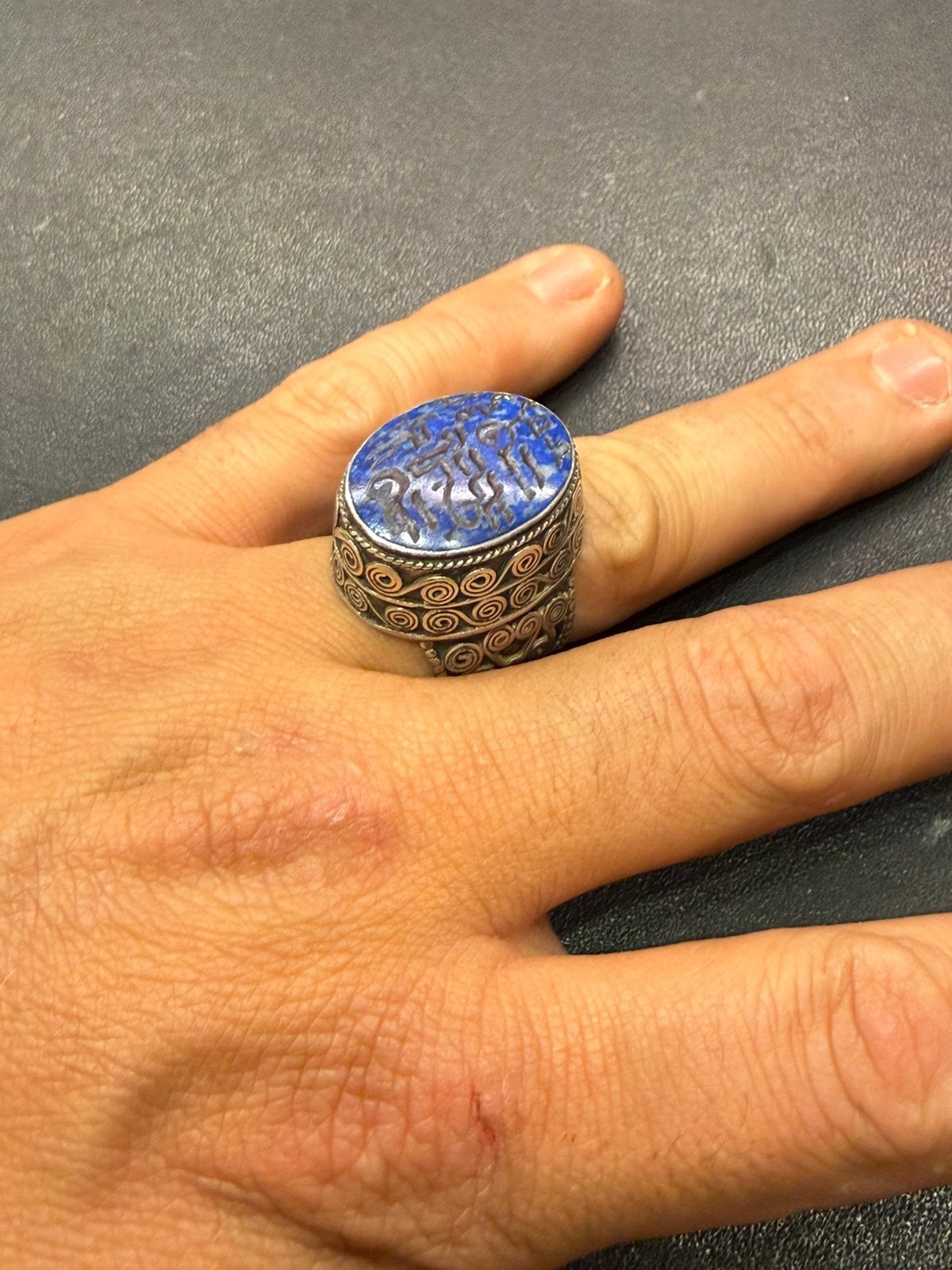 Afgaanse zilveren zegelring, Ophalen of Verzenden, Zo goed als nieuw, 20 of groter, Zilver