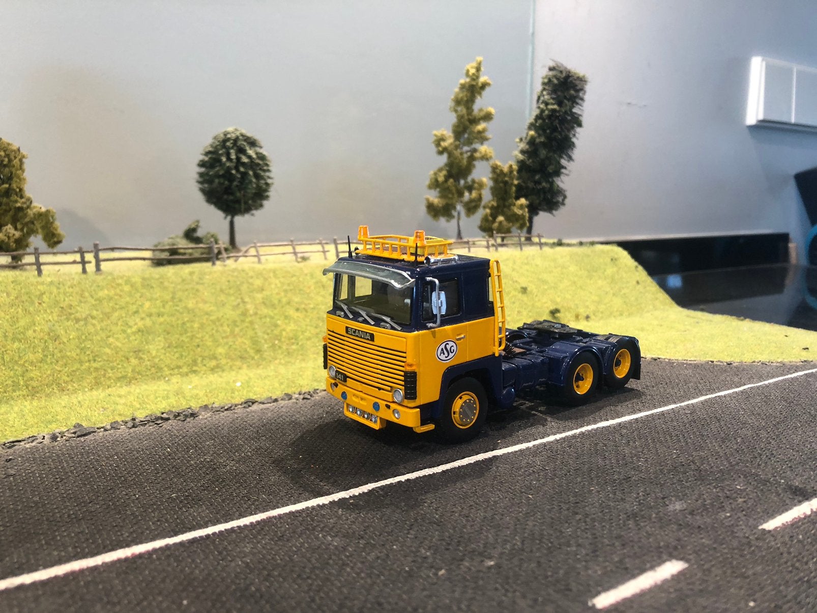 Scania 141 trekker van ASG, Ophalen of Verzenden, Zo goed als nieuw, Bus of Vrachtwagen, Tekno