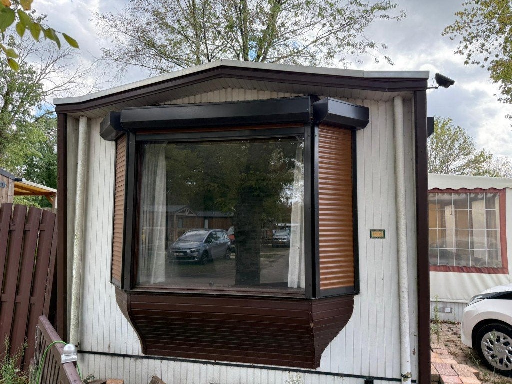 CHALET MET 1 SLAAPKAMER - OK301, Tot en met 2