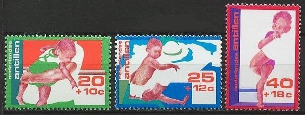 Nederlandse Antillen 525/7 postfris Kinderpostzegels 1976, Postzegels en Munten, Postzegels | Nederlandse Antillen en Aruba, Postfris