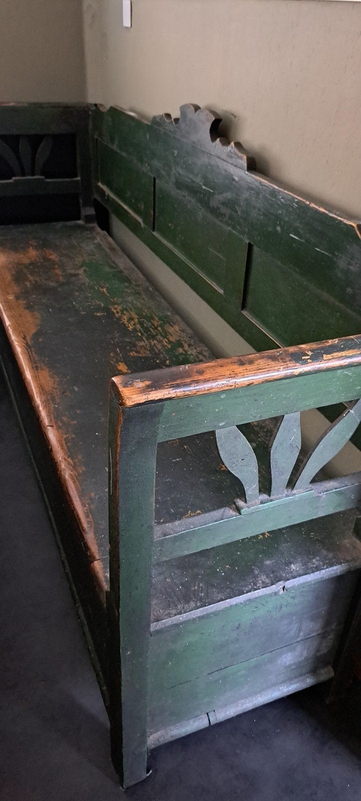 Antieke groene bank met veel opbergruimte - 190x50cm, Ophalen