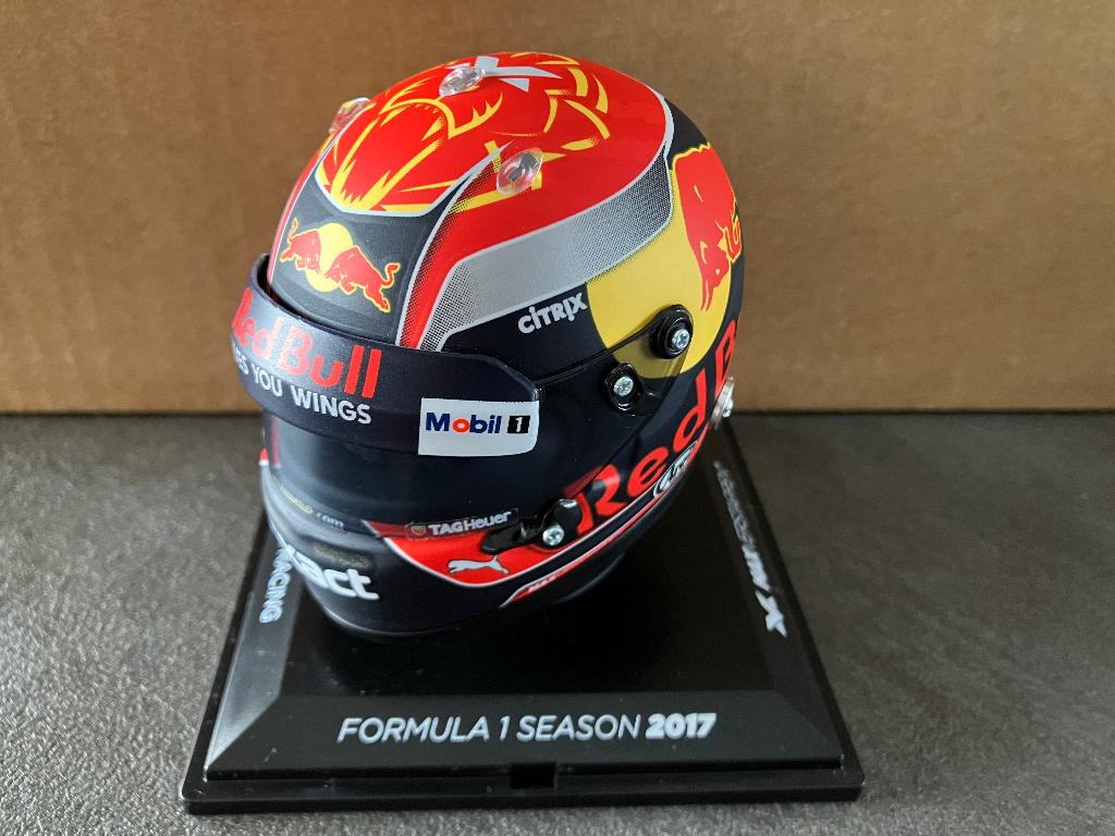 ✅ Max Verstappen 1:4 helm 2017 Season Red Bull RB13, Verzamelen, Automerken, Motoren en Formule 1, Ophalen of Verzenden, Nieuw