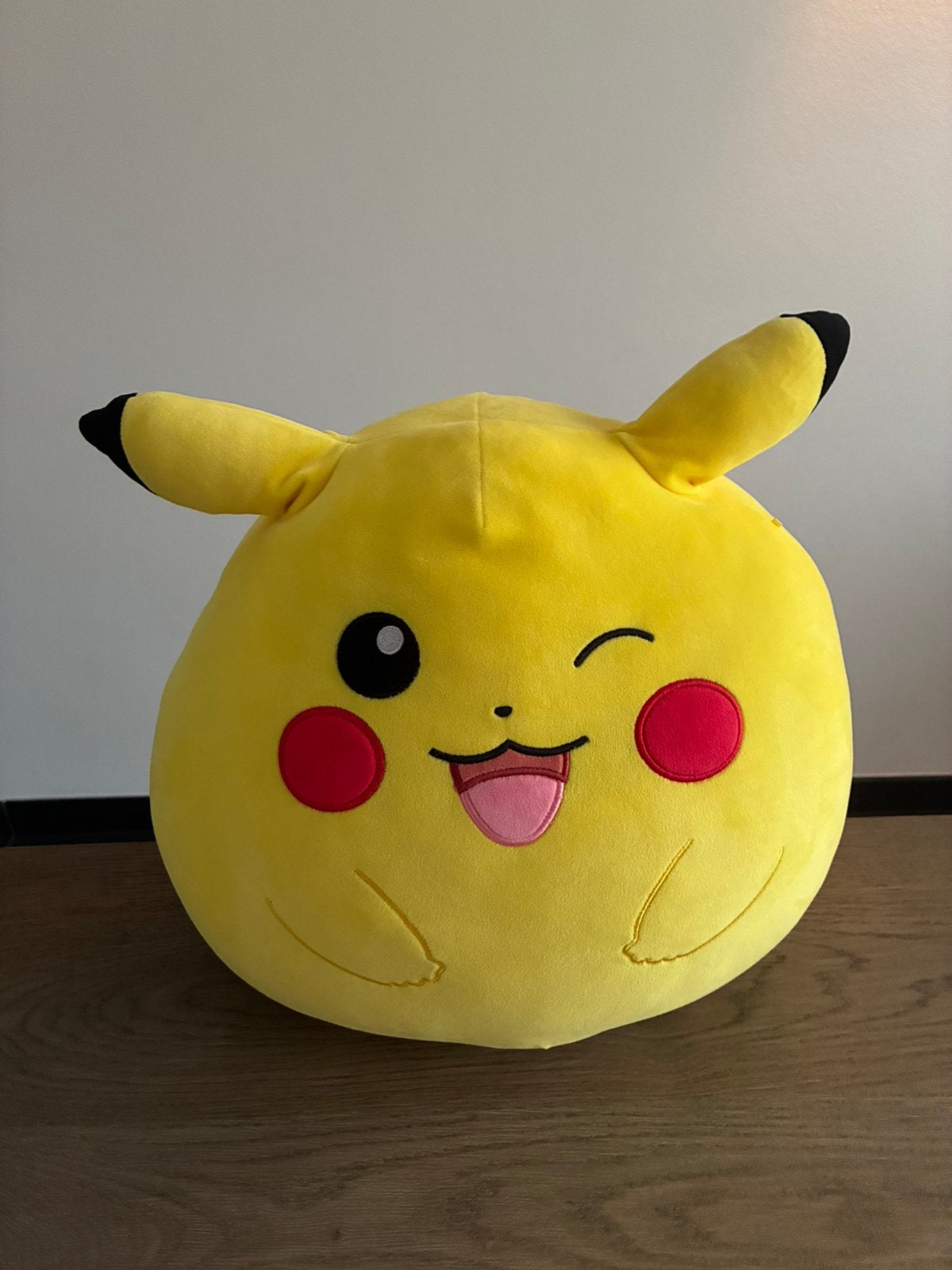 Pokemon squishymallons Pikachu, Ophalen, Zo goed als nieuw, Overige typen