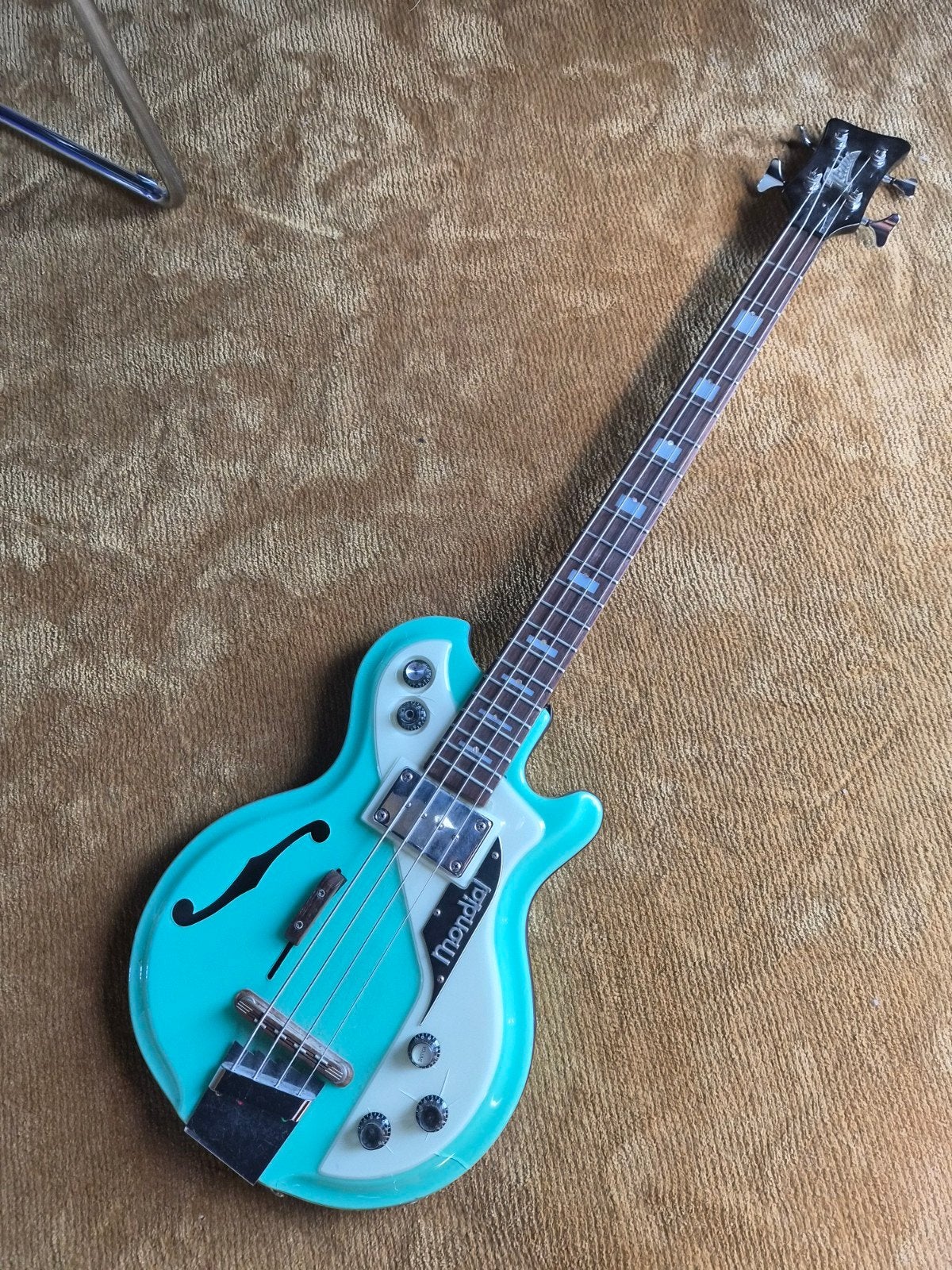 Italia bass, Ophalen of Verzenden