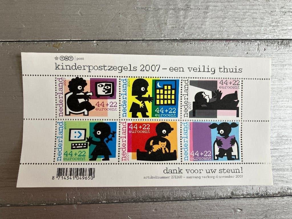 Kinderpostzegels 2007 - Een Veilig Thuis (Postfris), Postzegels en Munten, Ophalen of Verzenden, Postfris, Overige thema's