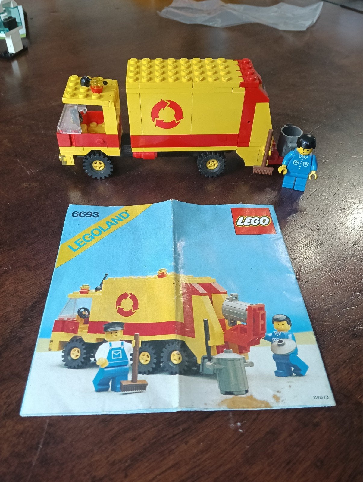 Lego set 6693 Vuilniswagen met instructies, Lego, Lieselotjetweedehandsspeelgoed@gmail.com, Ophalen of Verzenden, Inclusief minifiguren