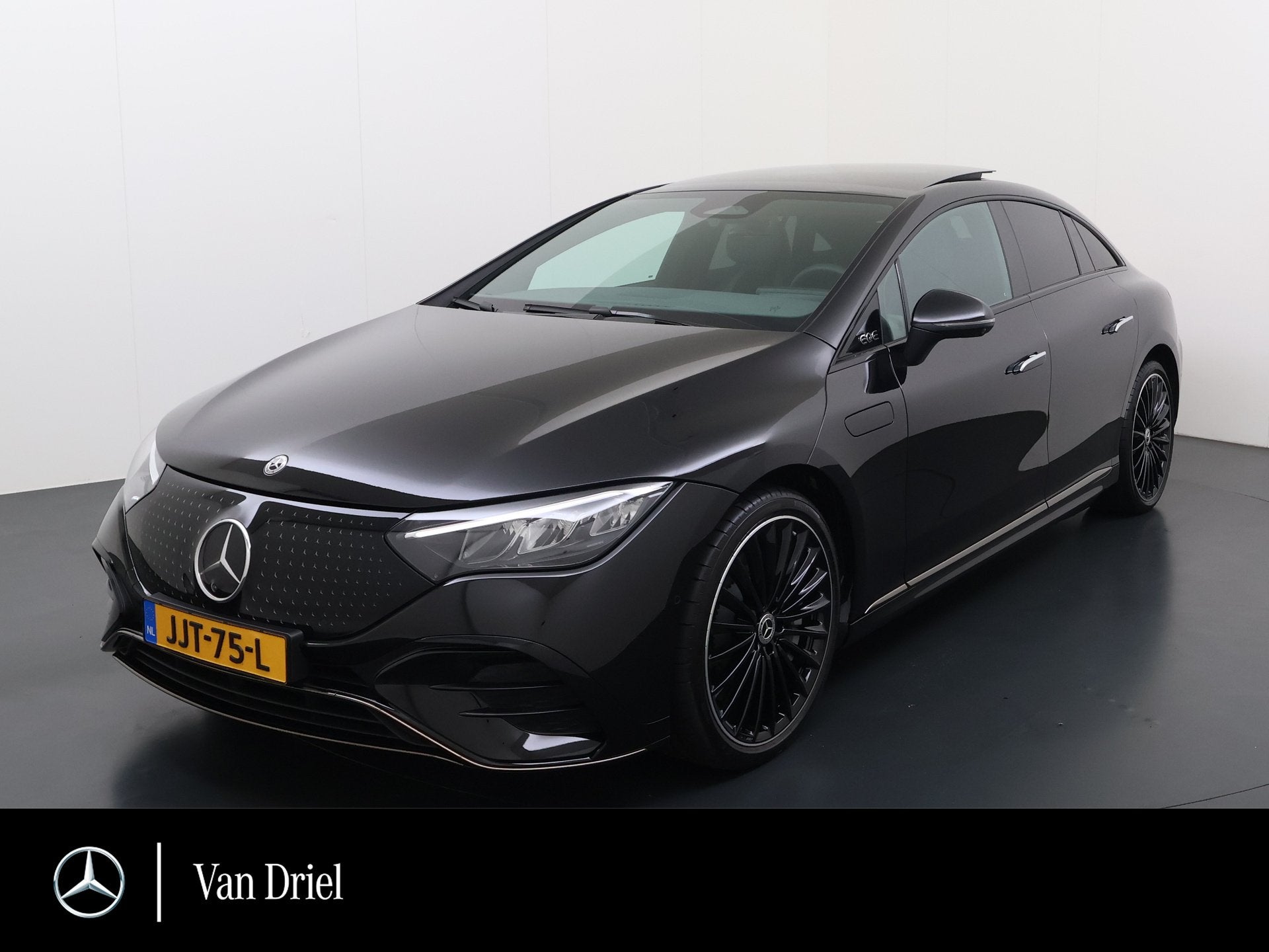Mercedes-Benz EQE 300 AMG Line 90 kWh | Luchtvering Pano Mem, Auto's, Automaat, Achterwielaandrijving, 662 km, EQE