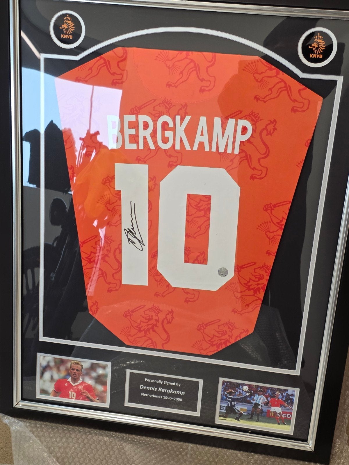 Gesigneerd Bergkamp Oranje Shirt - Ingelijst met COA, Ophalen