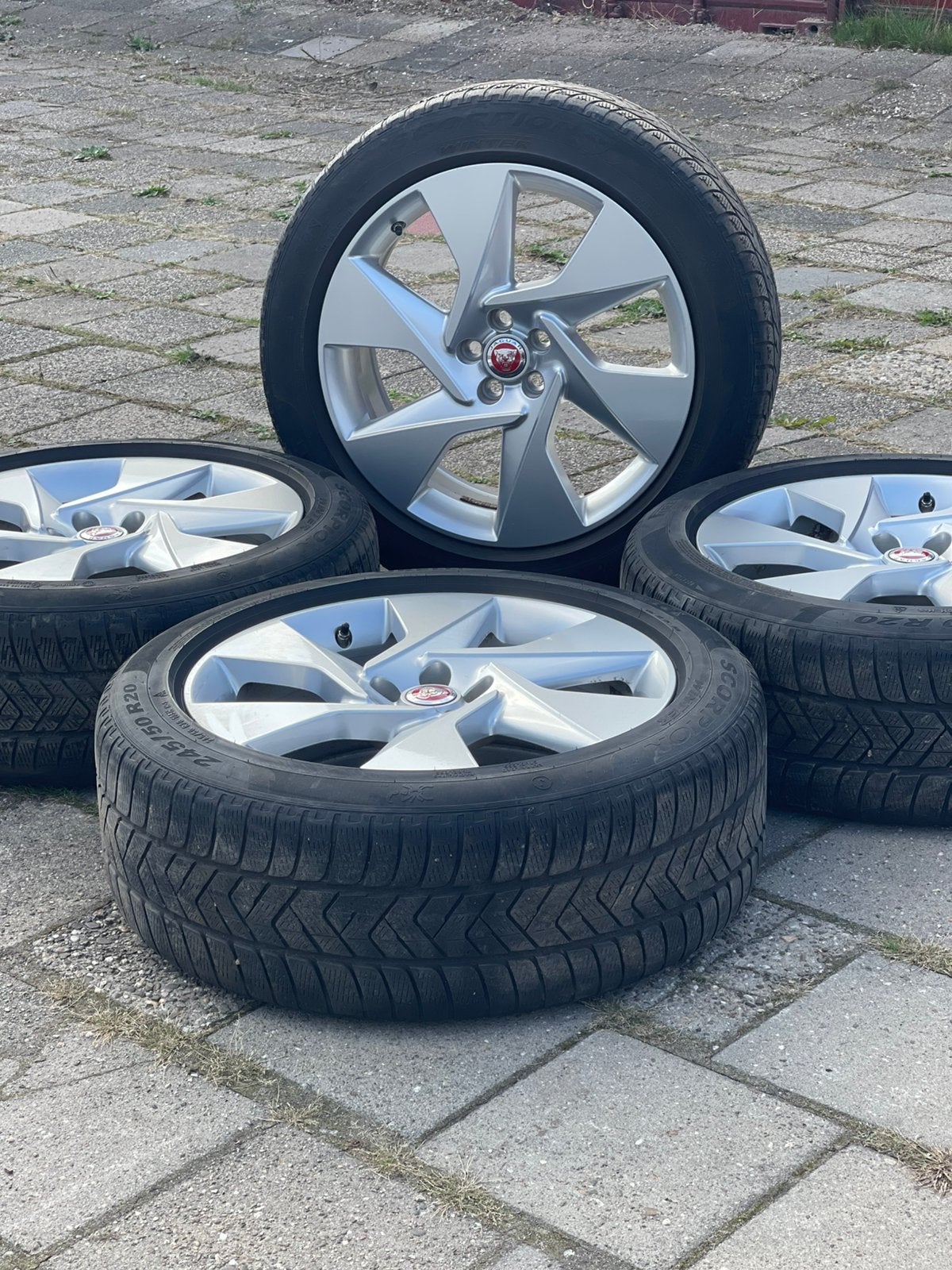 Te koop 20 inch Jaguar velgen, past op meerdere auto’s, Auto-onderdelen, Ophalen, Banden en Velgen, Personenwagen, 20 inch