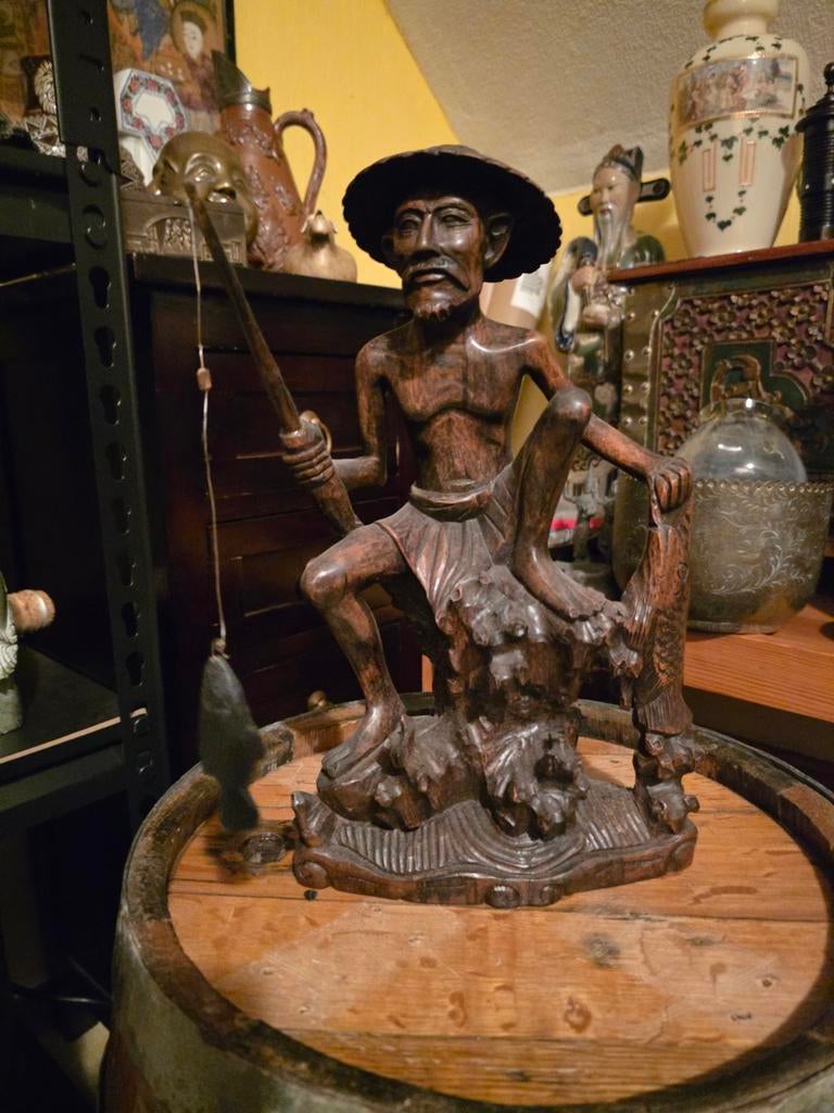 Indonesisch houtsnijwerk visser, Antiek en Kunst, Ophalen of Verzenden