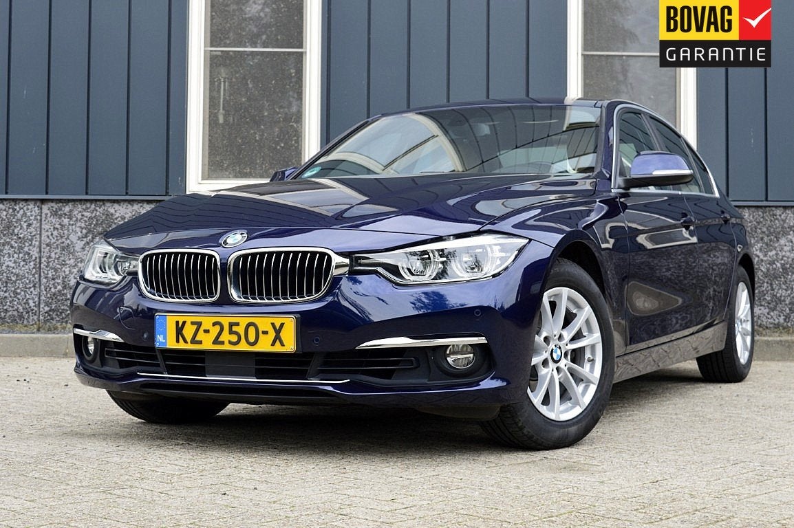 BMW 3-serie 320i Centennial Executive Rijklaarprijs-Garantie, Auto's, Automaat, Achterwielaandrijving, Euro 6, 4 cilinders