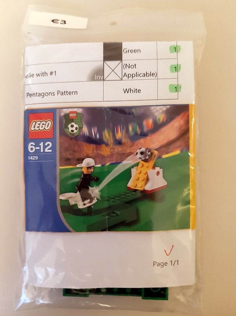 Set - 1429 - Small Soccer, Lego, Ophalen of Verzenden, Zo goed als nieuw, Compleet
