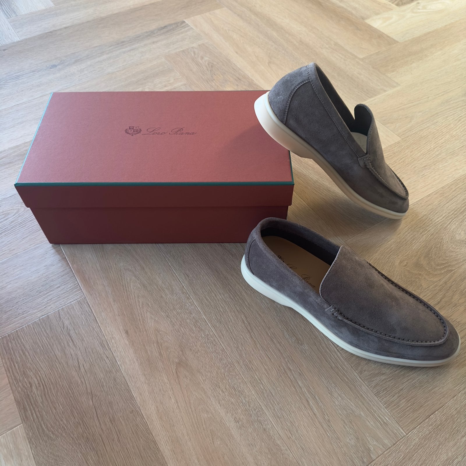 Loro Piana Summer Walk Loafers, Ophalen of Verzenden, Zo goed als nieuw, Bruin, Loafers