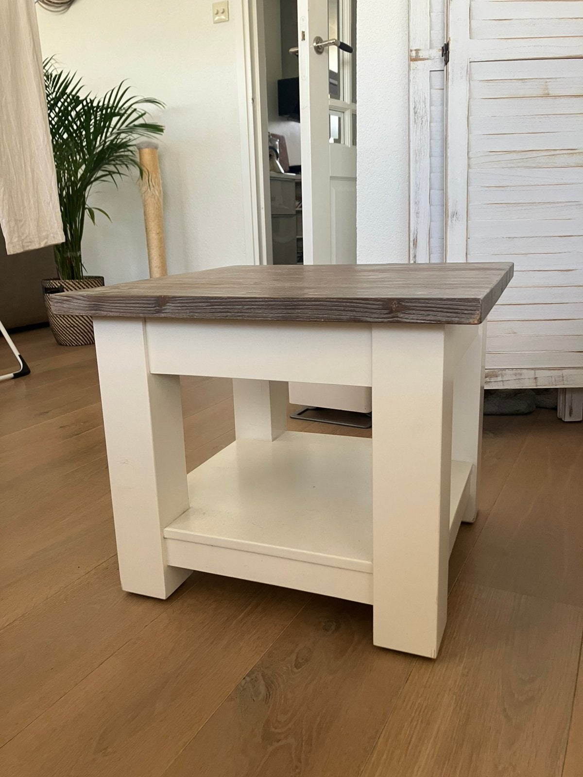 Houten bijzettafel 55 x 55 cm, Ophalen, Gebruikt, 50 tot 100 cm, Vierkant
