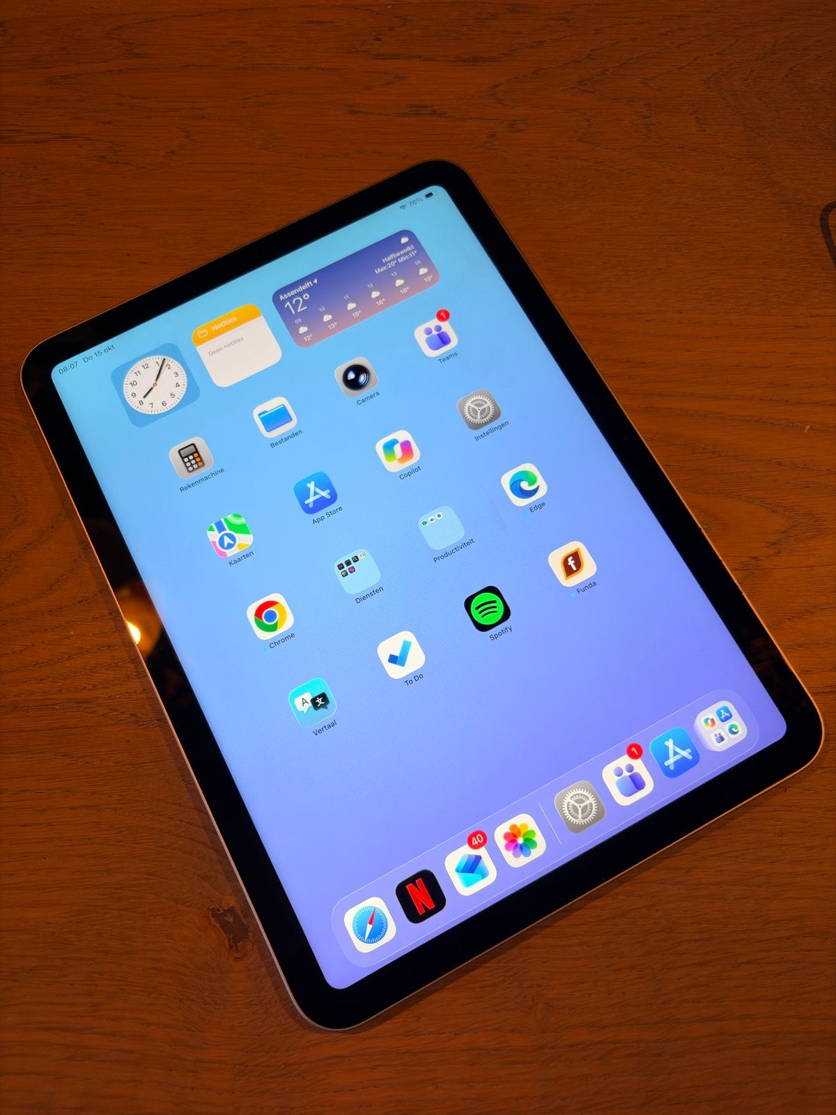 ipad zilver 10e generatie net toetsel usb-c, 256gb, Computers en Software, Apple iPad, Zo goed als nieuw, Wi-Fi, Zilver