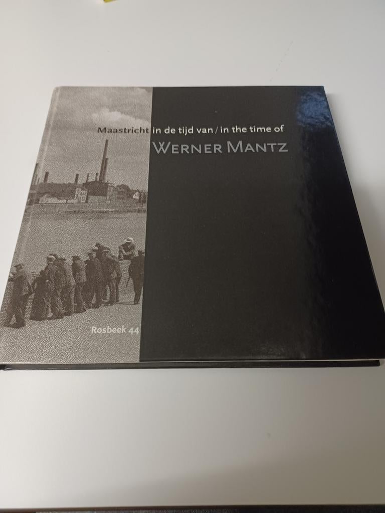 Maastricht in de tijd van Werner Mantz -  Rosbeek no 44, Ophalen of Verzenden, Zo goed als nieuw, Fotografie algemeen, Werner Mantz