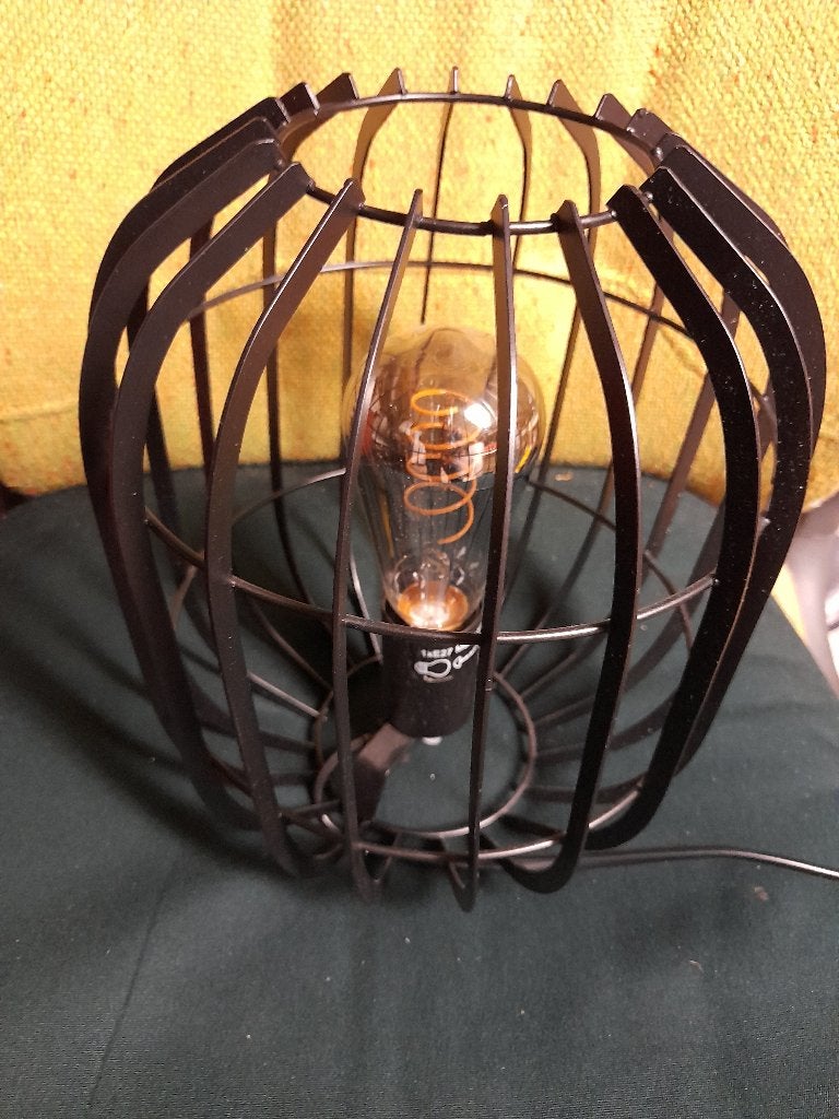 TAFEL-SCHEMERLAMP MET LEDLAMP., Ophalen, Overige materialen, E27 (groot), Zo goed als nieuw