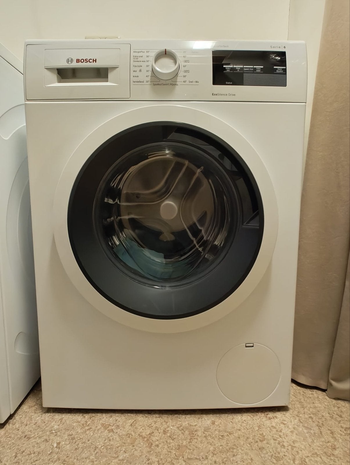 Bosch Serie 6 VarioPerfect Wasmachine EcoSilence Drive, Witgoed en Apparatuur, Wasmachines, Ophalen, Gebruikt, Voorlader, Kort programma