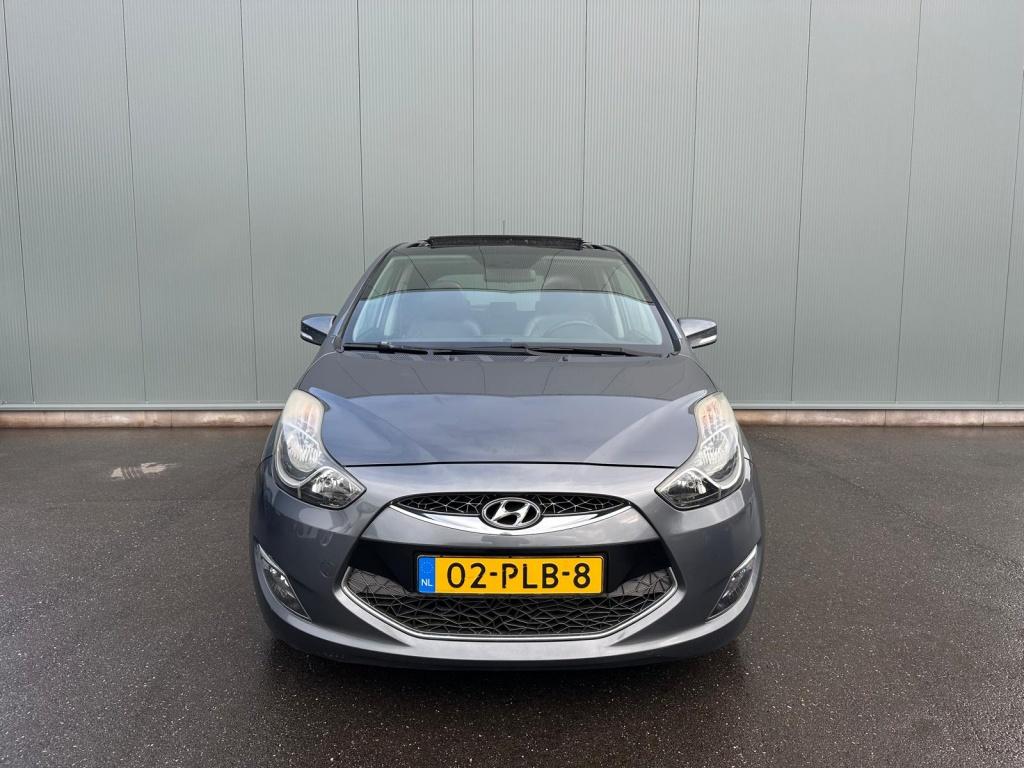Hyundai ix20 1.6i i-Catcher PANORAMADAK | TREKHAAK | NAP !, Auto's, Hyundai, Start-stop-systeem, Euro 5, 125 pk, 1591 cc