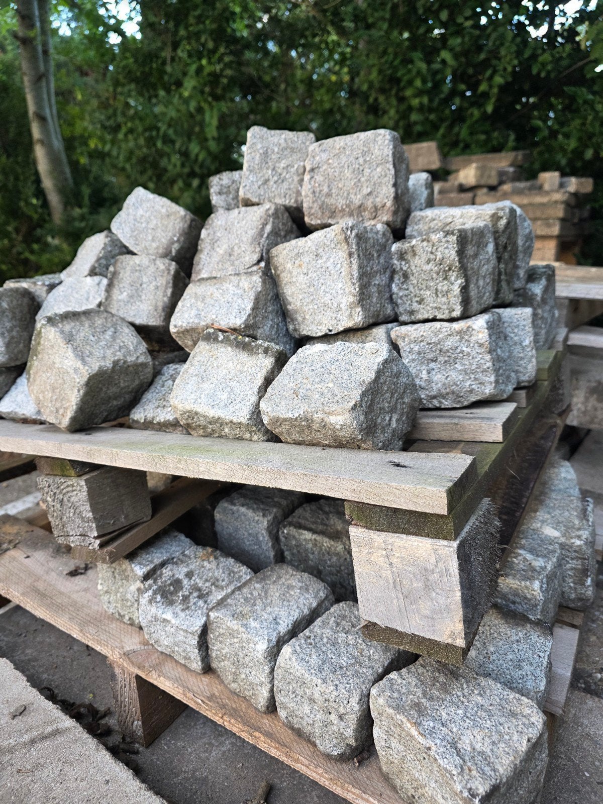 75 stuks kinderkopjes., Ophalen, Gebruikt, Graniet, Kei