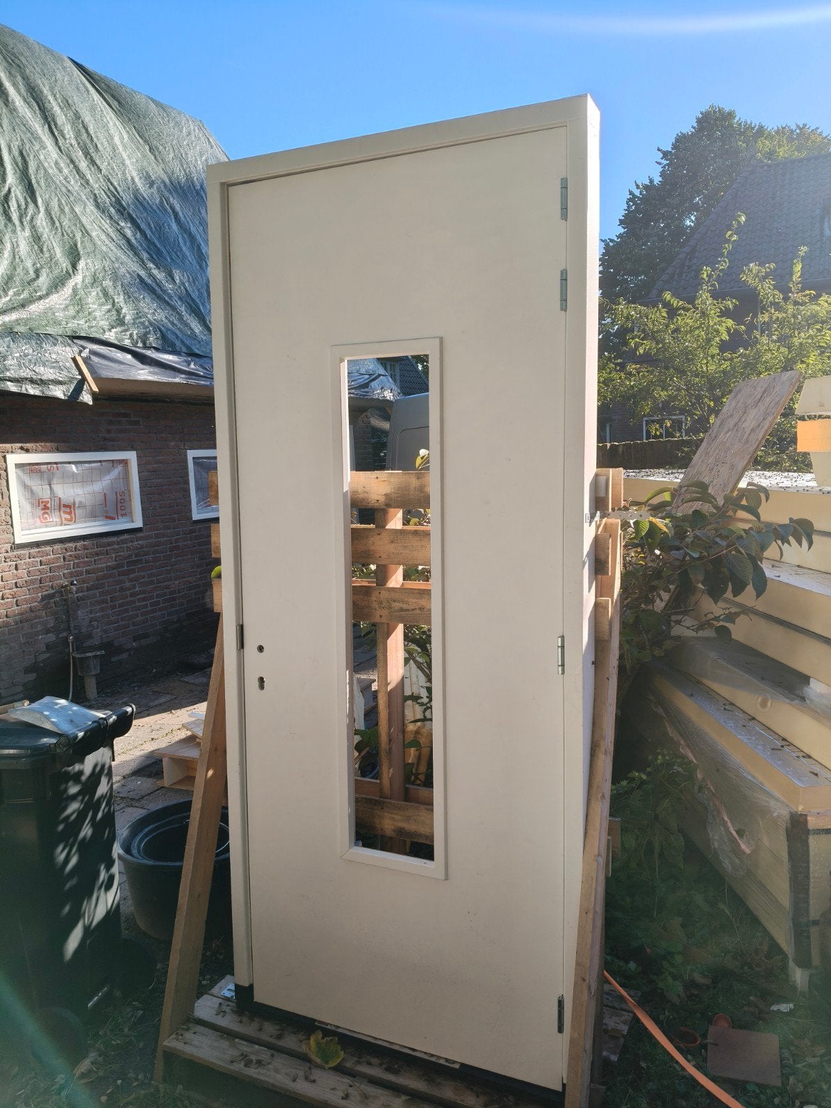 Voordeur met glas, deurbeslag etc.- Nieuwstaat, Doe-het-zelf en Verbouw, 80 tot 100 cm, 215 cm of meer, Nieuw, Ophalen of Verzenden