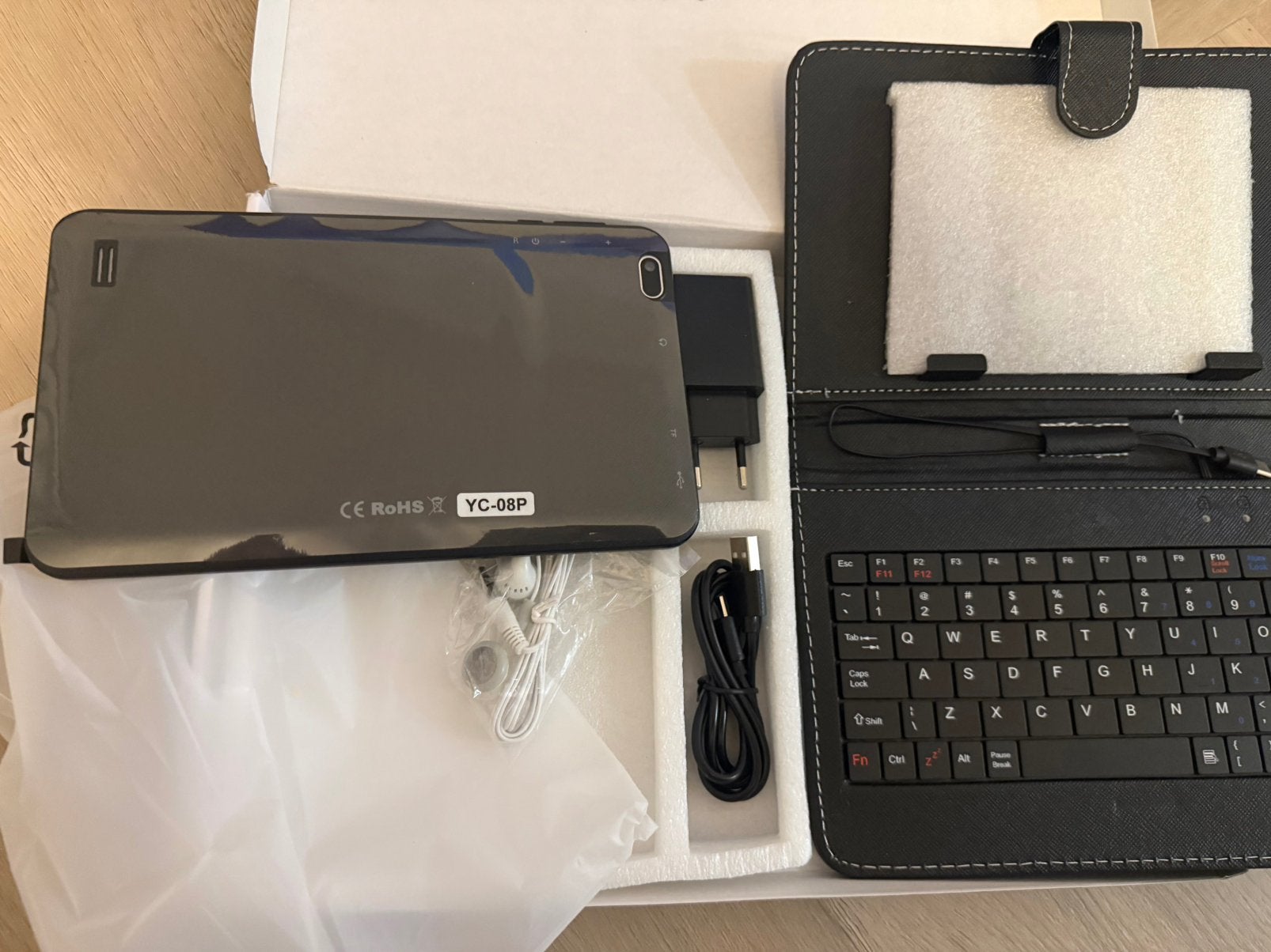 Tablet met toetsenbord nieuw, Computers en Software, Ophalen of Verzenden, Nieuw