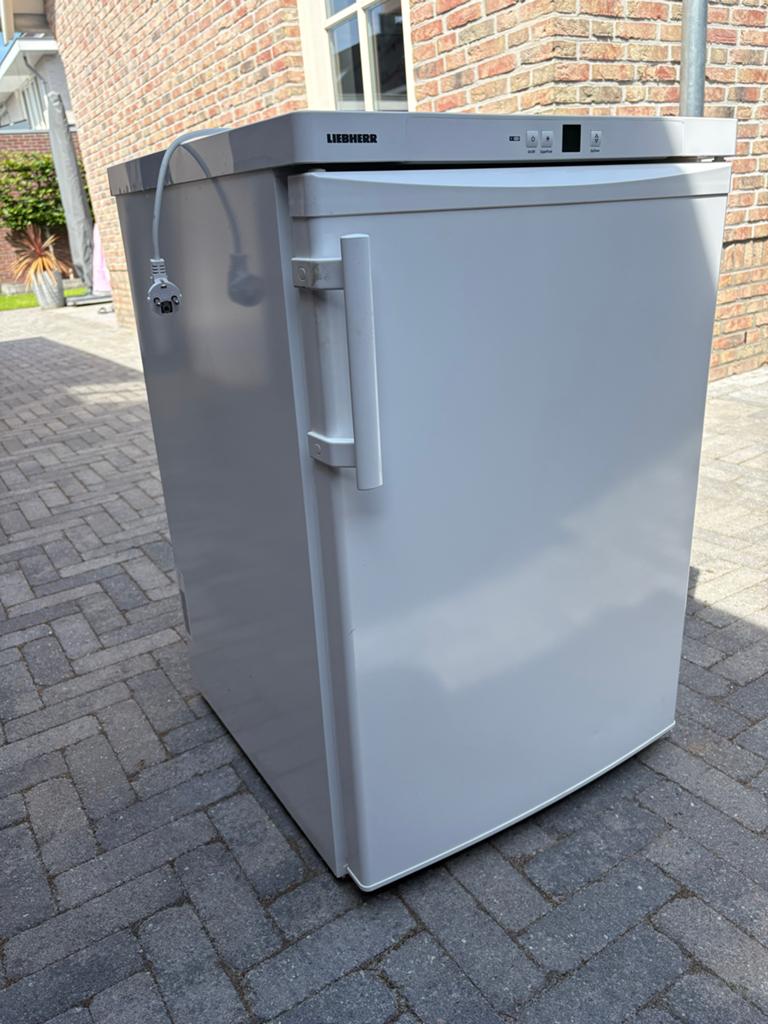 Liebherr vriezer met 3 laden - Zo goed als nieuw, Witgoed en Apparatuur, Vriezers en Diepvrieskisten, Minder dan 60 cm, Zo goed als nieuw