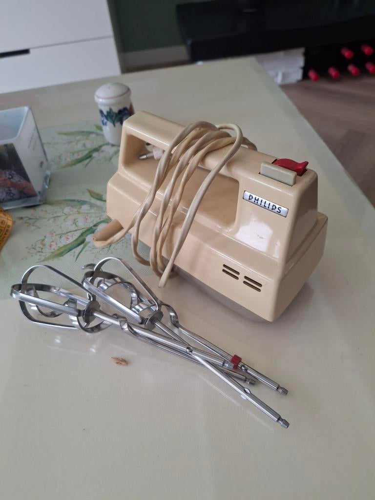 Philips handmixer, Ophalen of Verzenden, Gebruikt, Minder dan 150 ampère, Overige typen