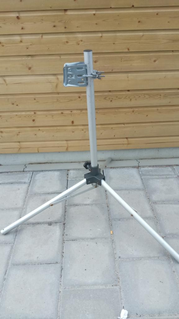 Statief voor camping/caravan antenne, Ophalen