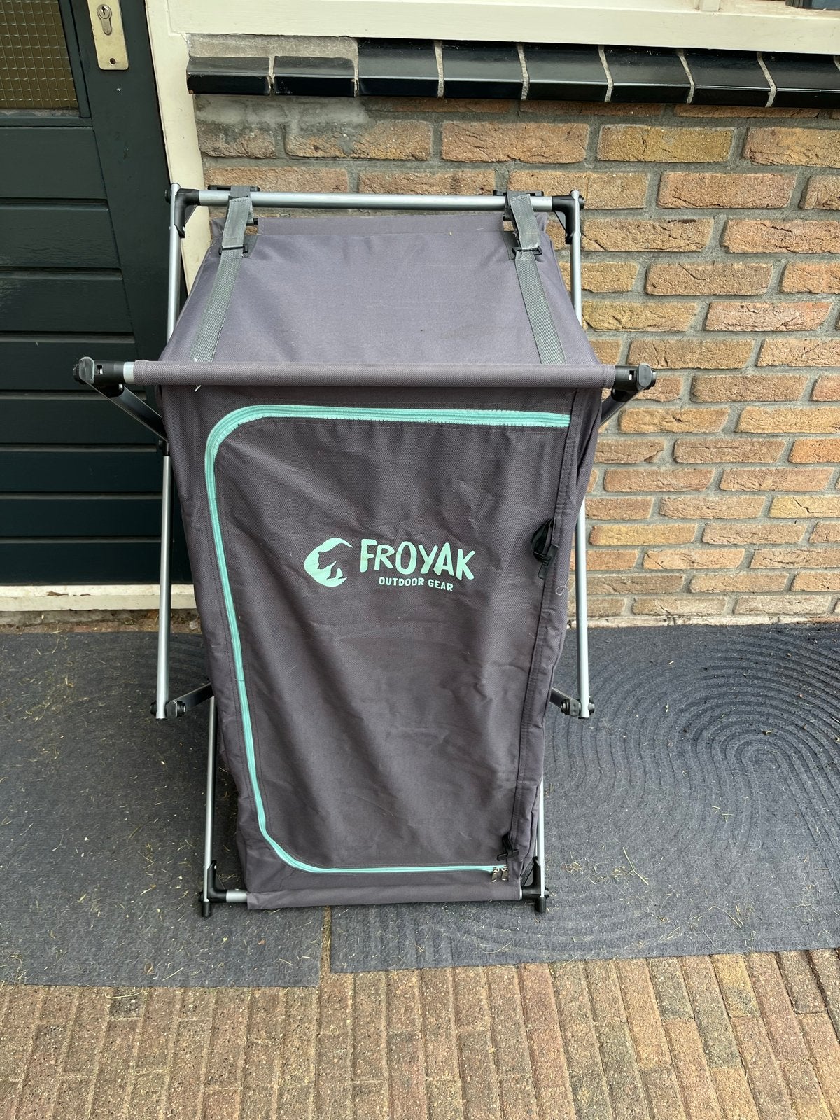 Froyak Outdoor Gear Opvouwbare Campingkast, Caravans en Kamperen, Kampeeraccessoires, Ophalen, Gebruikt