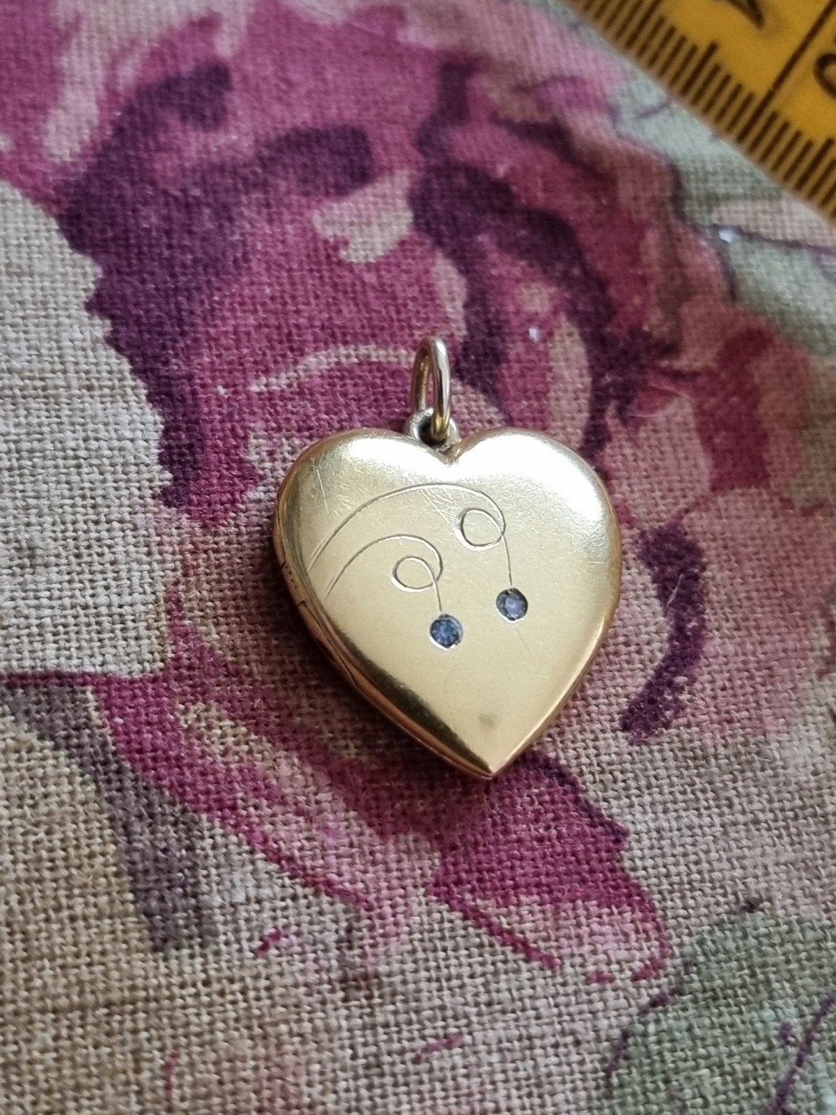 antiek 18 karaat gouden hanger hartje medaillon, Sieraden, Tassen en Uiterlijk, Antieke sieraden, Verzenden, Goud, Hanger