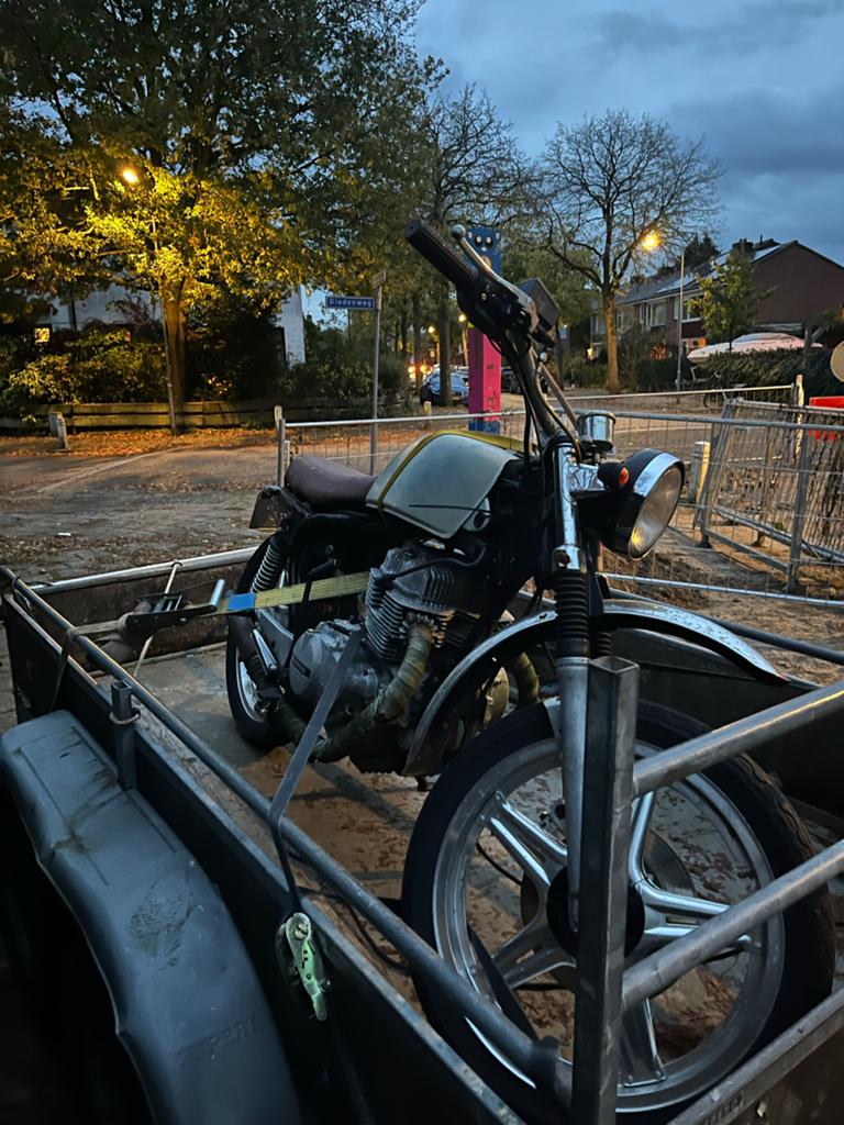 Honda CB250N caferacer project - veel extra's - motor, Ophalen, Gebruikt
