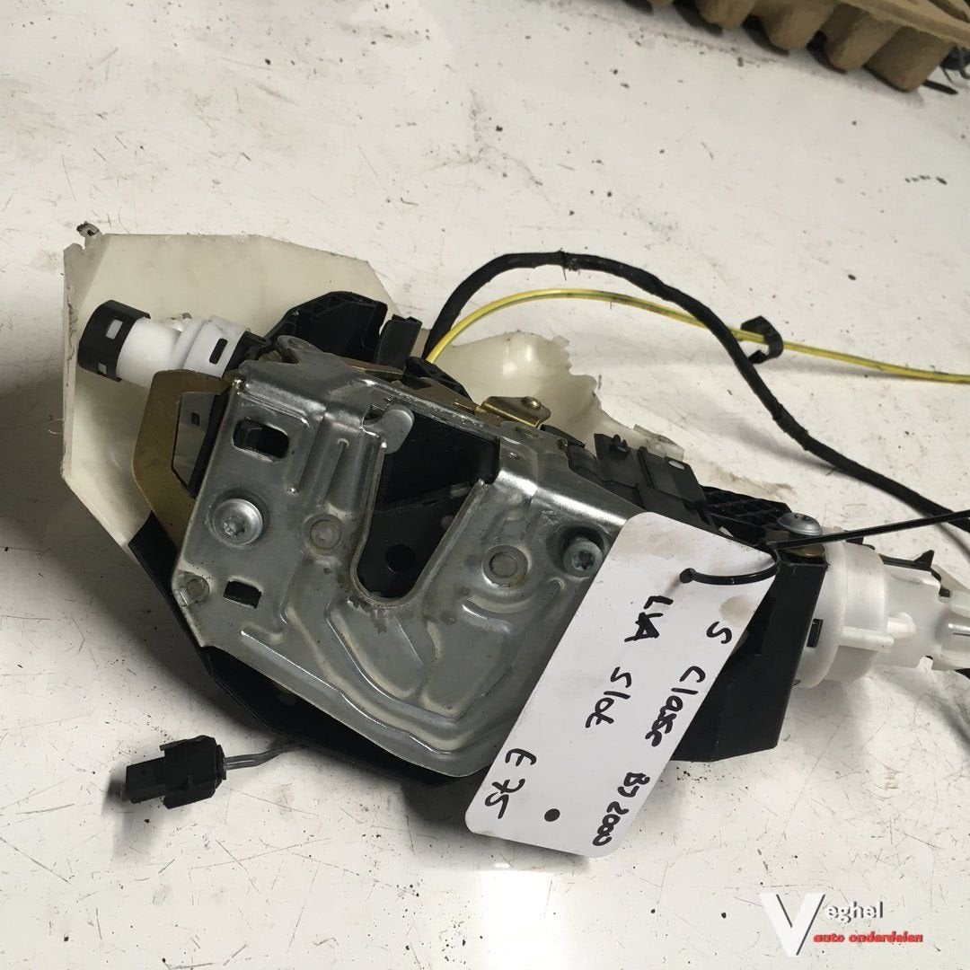 Mercedes S klasse  2000   Binnenslot Linksachter   220 730 6