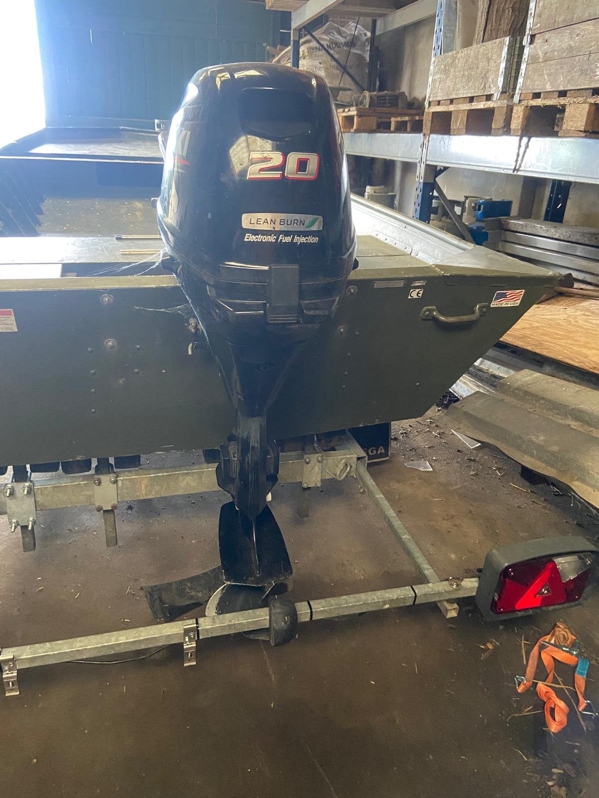 boot met trailer en buitenboordmotor, Ophalen, Overige typen, Minder dan 6 meter, Zo goed als nieuw