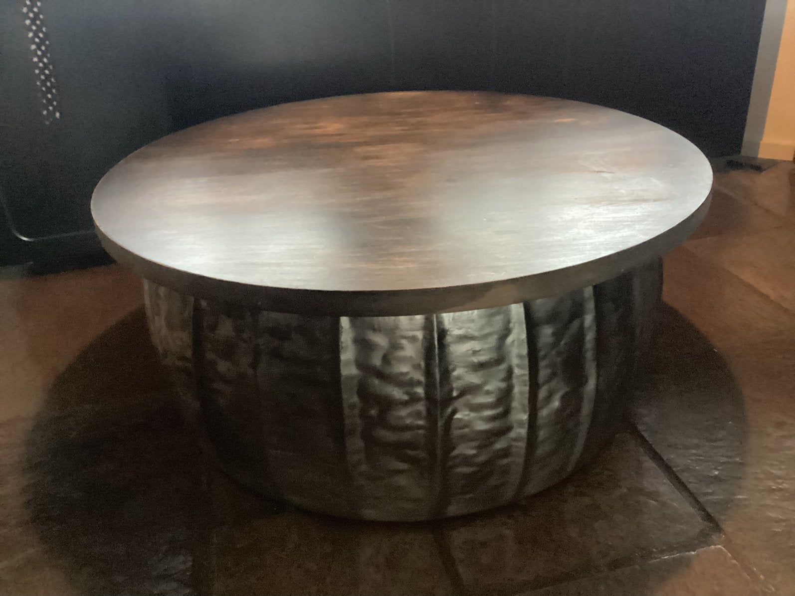 Ronde bijzet tafel met houten blad, Huis en Inrichting, Ophalen, Zo goed als nieuw, Rond, 50 tot 100 cm