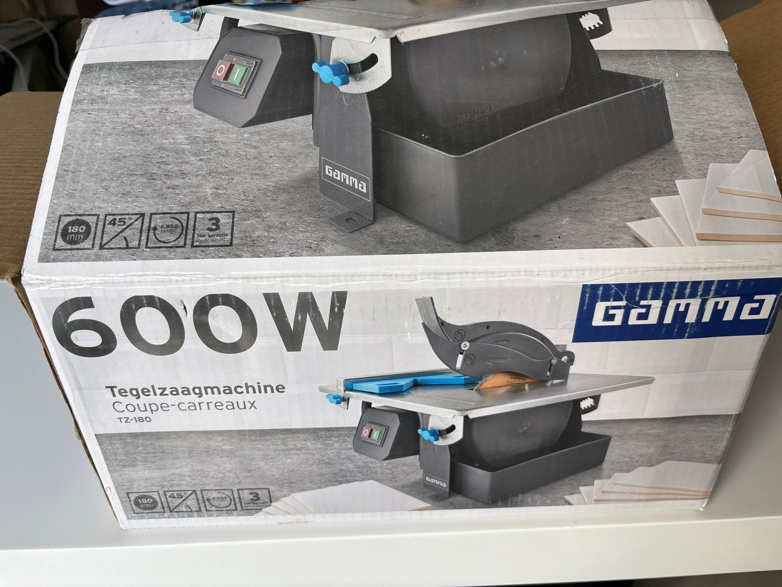 Gamma Tegelzaagmachine 600W - Perfect voor Tegelwerk, Ophalen, Minder dan 30 mm, Overige typen, Nieuw