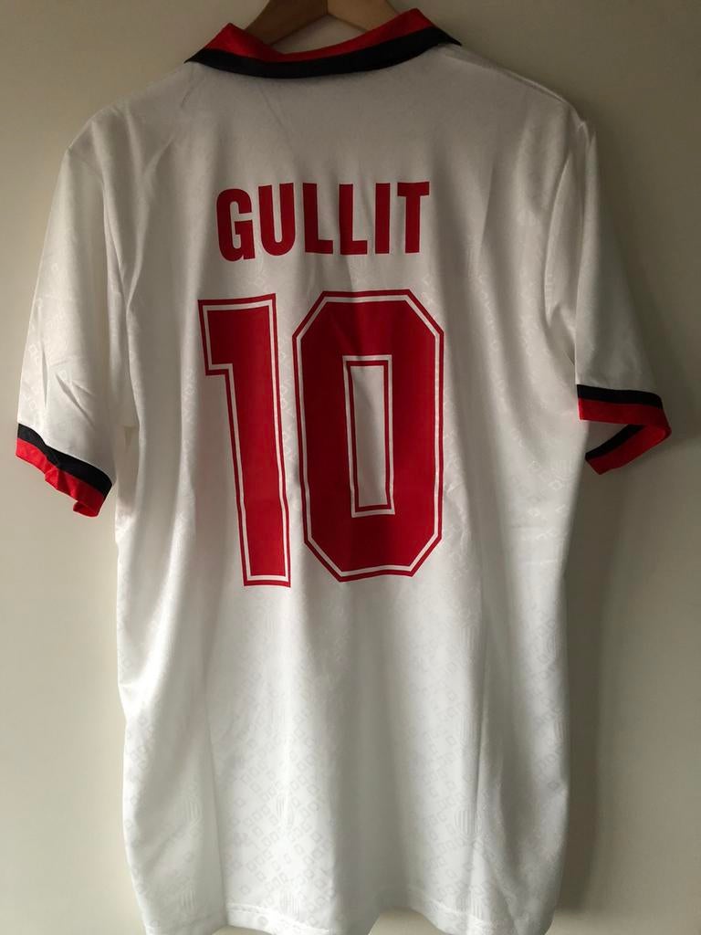 Gullit AC Milan retro voetbalshirt maat L, Verzamelen, Sportartikelen en Voetbal, Ophalen of Verzenden, Zo goed als nieuw, Buitenlandse clubs