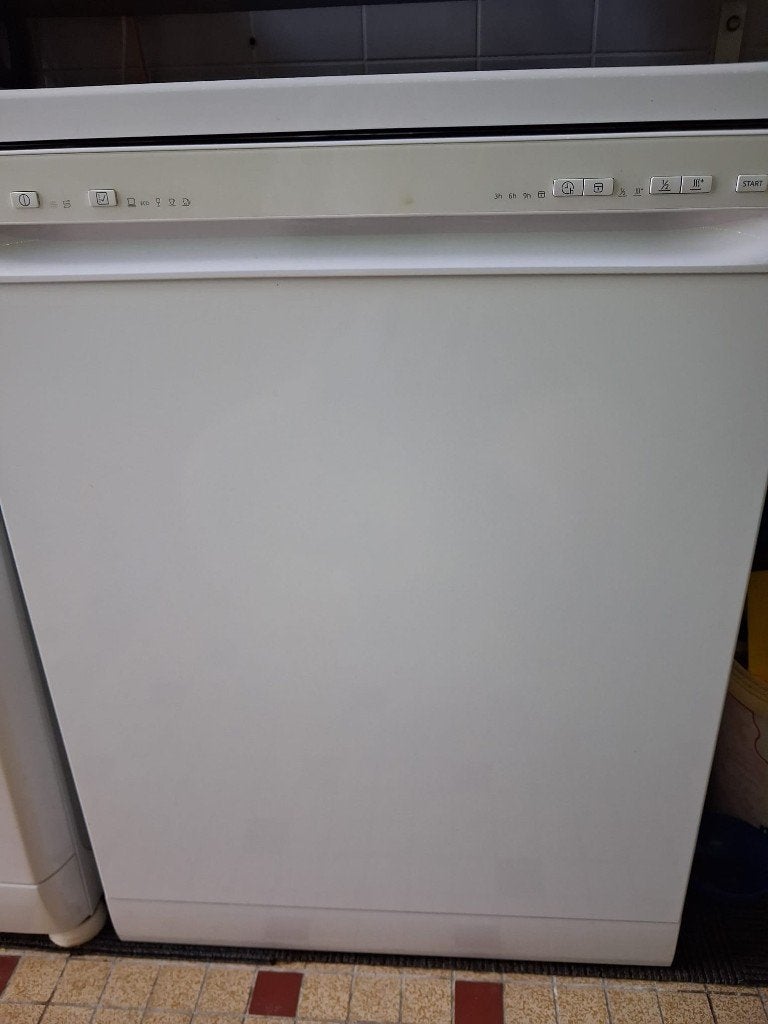 afwasmachine van ikea, Witgoed en Apparatuur, Ophalen, Zo goed als nieuw, Vrijstaand, Minder dan 85 cm