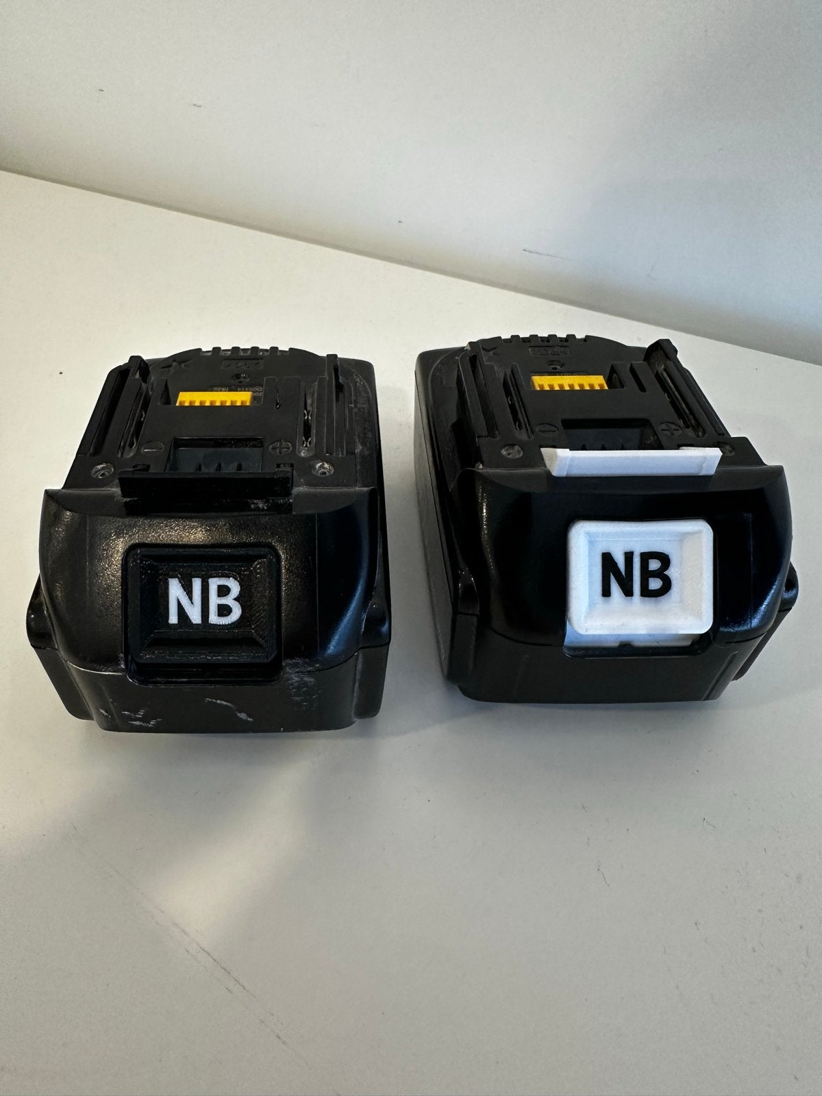 Makita batterijknop met initialen 3D print, Ophalen of Verzenden, Nieuw