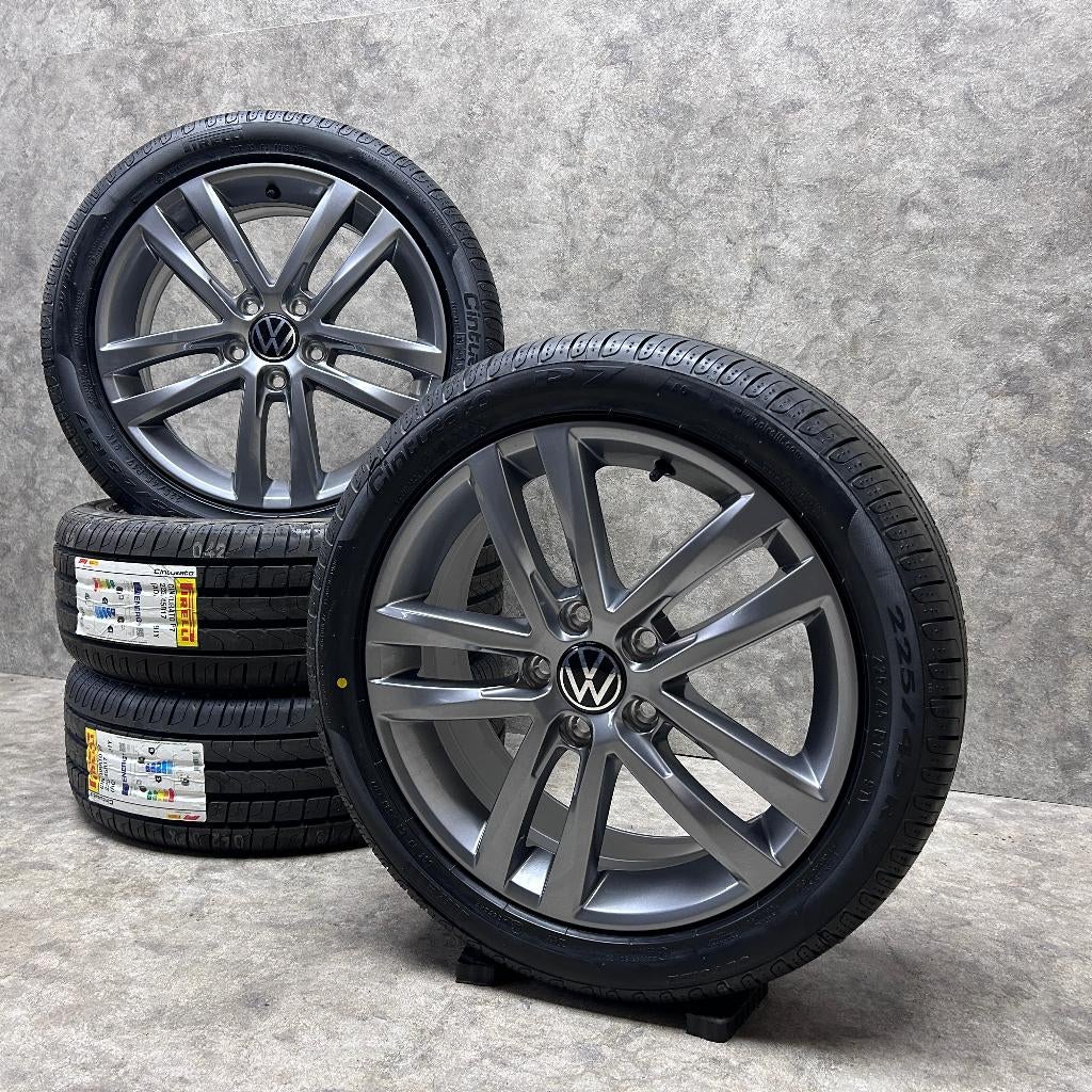 NIEUW 17 inch Salvador velgen + zomerbanden VW Golf, Auto-onderdelen, Banden en Velgen, Volswagen, Banden en Velgen, Nieuw, 17 inch