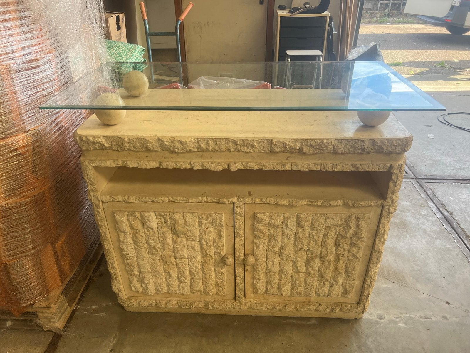 Brocante Kast / Dressoir / Toonbank met glazen blad, Ophalen, Gebruikt, 100 tot 150 cm, Glas
