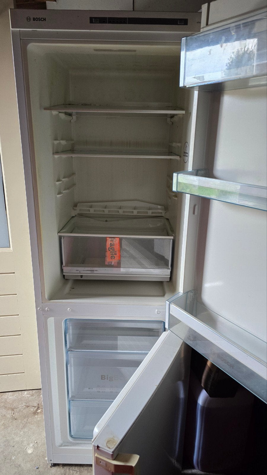 Bosch koel-vriescombinatie gratis af te halen, Gebruikt, 200 liter of meer, Met aparte vriezer, 45 tot 60 cm