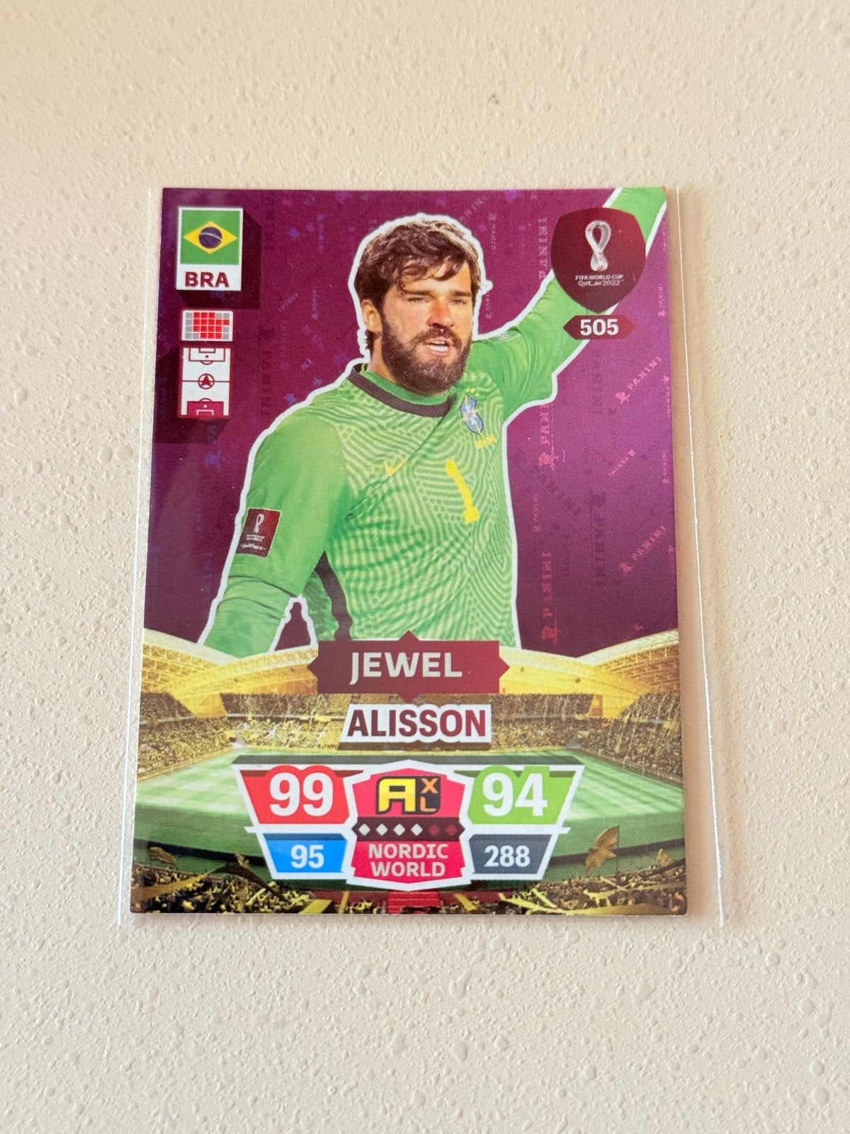 Panini FIFA World Cup Qatar 2022 Adrenalyn XL Alisson Jewel, Ophalen of Verzenden, Zo goed als nieuw, Buitenlandse clubs, Spelerskaart